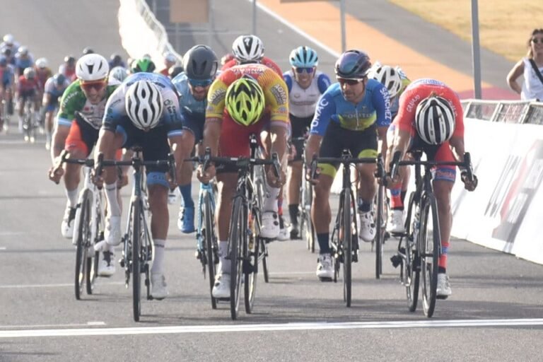 Messineo gana en el Circuito Villicum la segunda etapa del Giro!